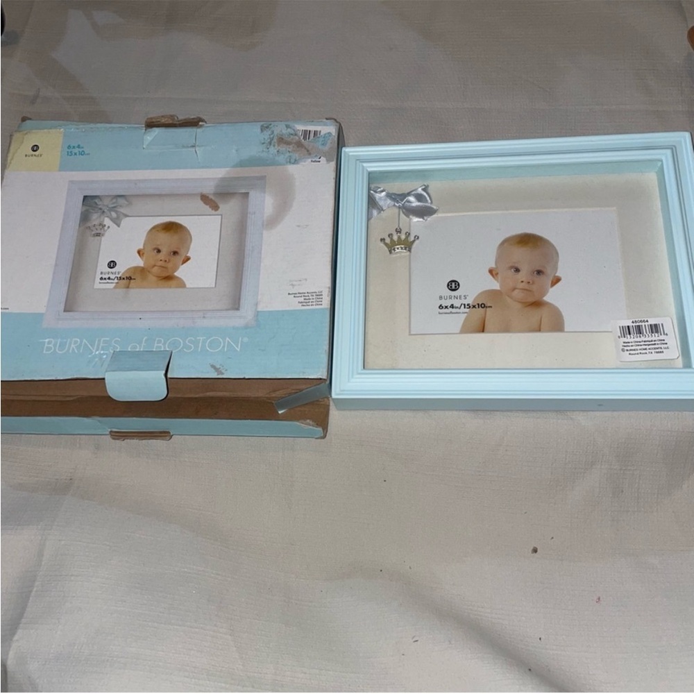 Burnes of Boston Soft Blue Picture Frame